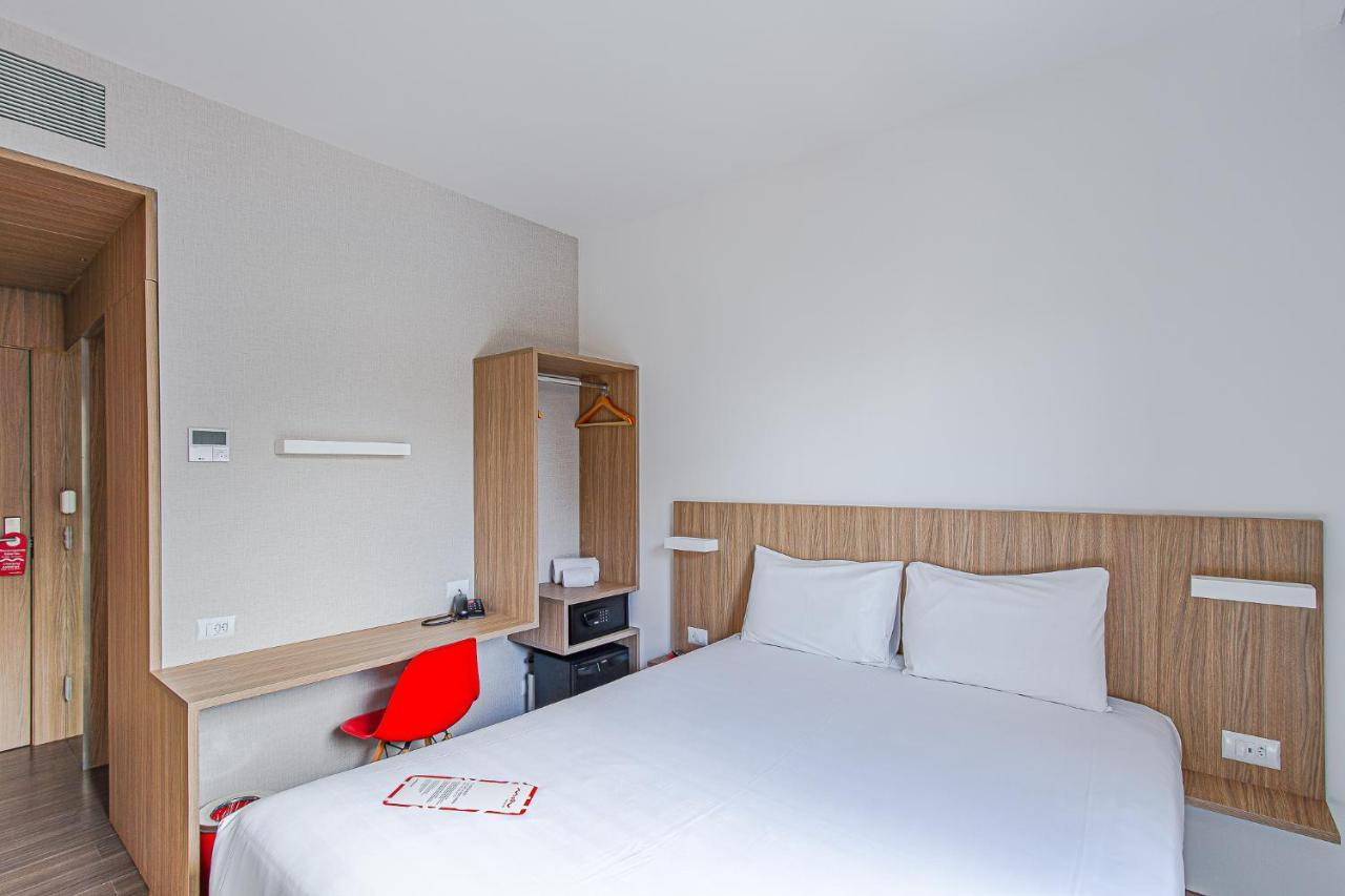 Hotel Moov 쿠리치바 외부 사진